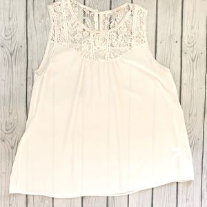 i-ner off white crochet dressy top-medium